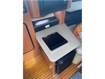 Crownline 315 SCR