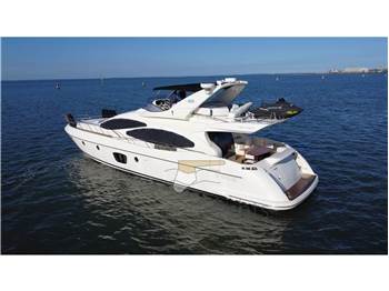 Azimut 68E