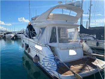 Princess Yachts. F 49