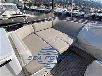 Princess Yachts. F 49