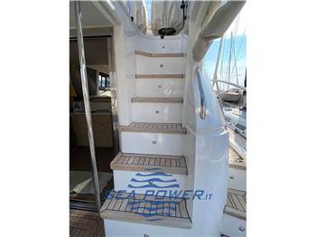 Princess Yachts. F 49