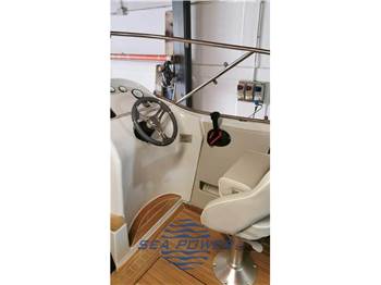 Regal Marine 2119