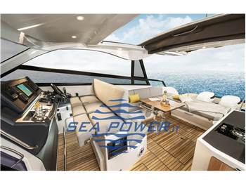 Bavaria Vida 33 Hard Top