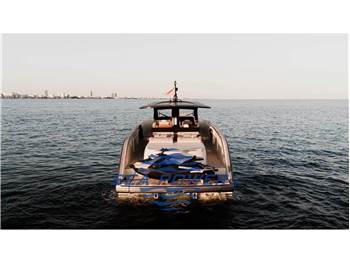 Invictus 460