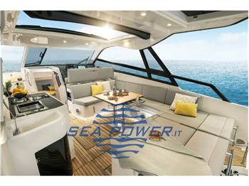 Bavaria Vida 33 Hard Top
