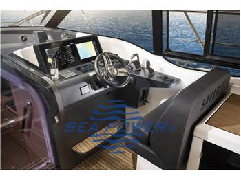 Bavaria SR35 Hard Top