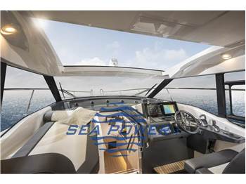 Bavaria SR35 Hard Top