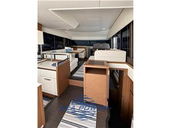 Prestige 520