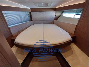 Beneteau. Gran Turismo 46
