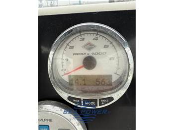 Pirelli Pirelli 11 cabin