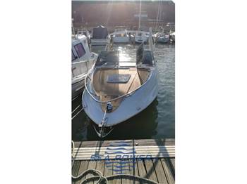 Regal Marine 2119