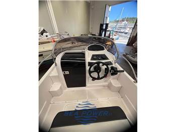 Ranieri Cantiere Shadow 19