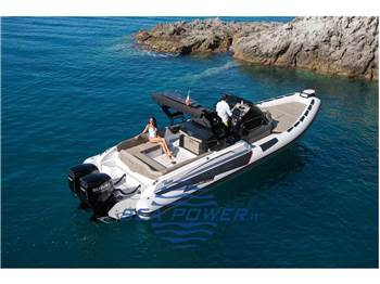 Ranieri International Cayman 35.0 Executive Charter