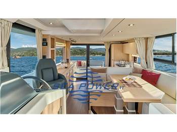 Beneteau Swift trawler 48 Charter