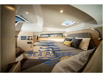 Bavaria Vida 33 Hard Top