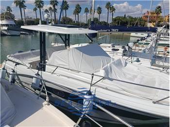 Jeanneau Cap Camarat 9.0 VERSIONE 2