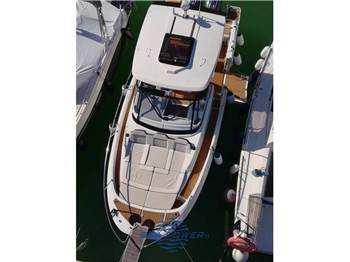 Jeanneau Cap Camarat 9.0 VERSIONE 2