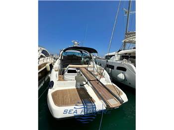 Cranchi. MEDITERRANE 43 OPEN TOP