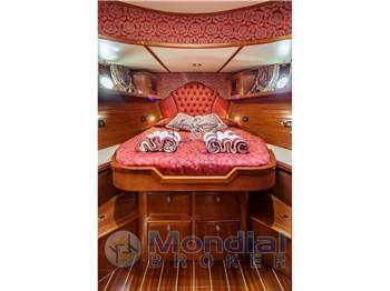 Rose island PATHFINDER 58