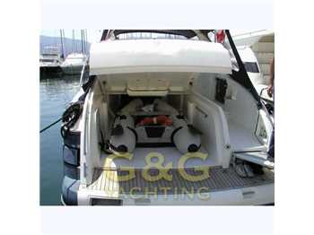 Princess V42