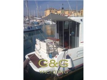 NAUTICA PO 28 Cabin