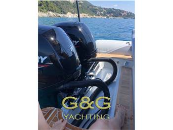 SACS Strider 800