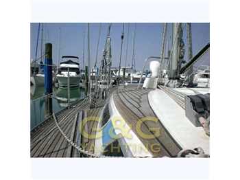 Nautor Swan 371