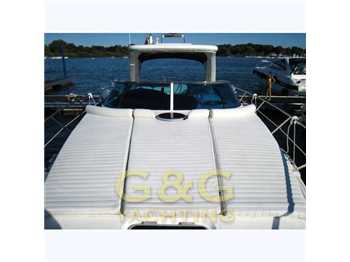 Sealine 38s