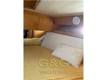 FERRETTI FERRETTI ALTURA 42
