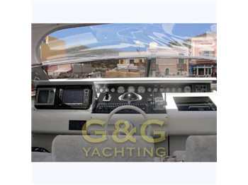 Cantiere dell adriatico Pershing 52