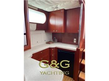 CHRIS CRAFT ROAMER 43