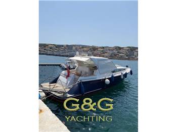 CHRIS CRAFT ROAMER 43