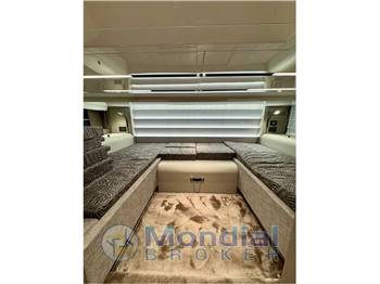 CRANCHI A46 LUXURY TENDER