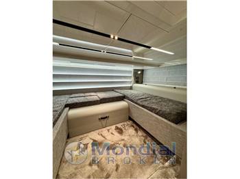 CRANCHI A46 LUXURY TENDER