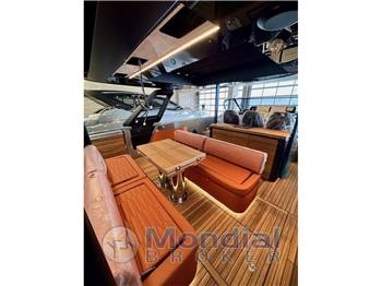 CRANCHI A46 LUXURY TENDER