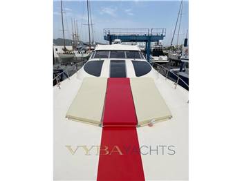 Riva 60 Black Corsair