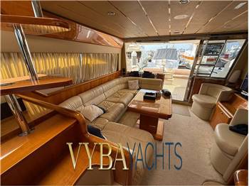 Ferretti Yachts 530