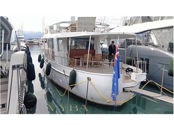 Kerstholt 22 Dutch Craft