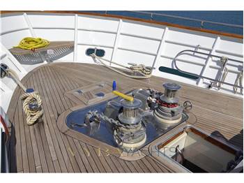 Benetti Sail Division 95 SD