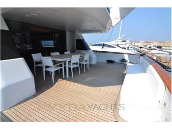 Cantieri di Pisa Akhir 110