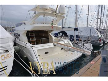Ferretti Yachts 550