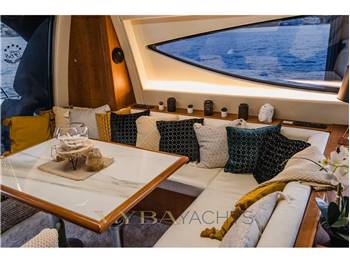 Fashion Yachts 68 HT