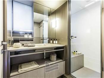 Ferretti Yachts Ferretti 850 HT