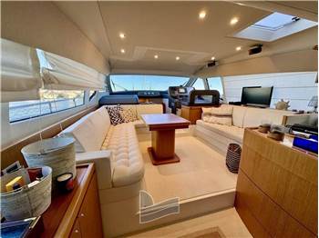 Ferretti Yachts FERRETTI 530