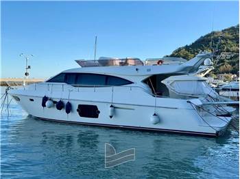 Ferretti Yachts FERRETTI 530