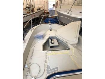 Boston Whaler OUTRAGE 22
