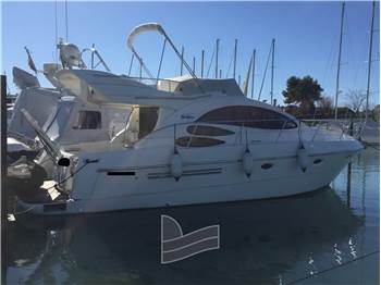 Azimut AZ 39