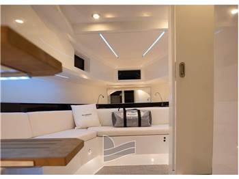 De Antonio Yachts D36 Open