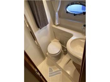 Princess Yachts V 48