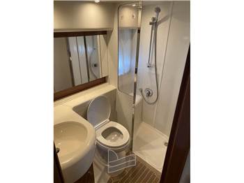 Princess Yachts V 48